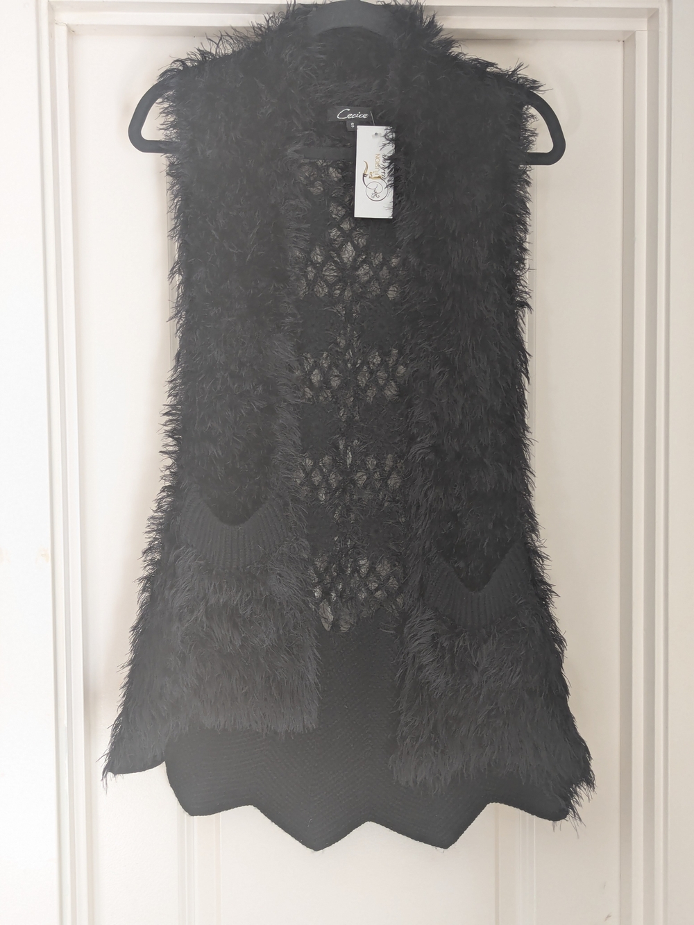 Cecico Black Feathered Sleeveless Cardigan